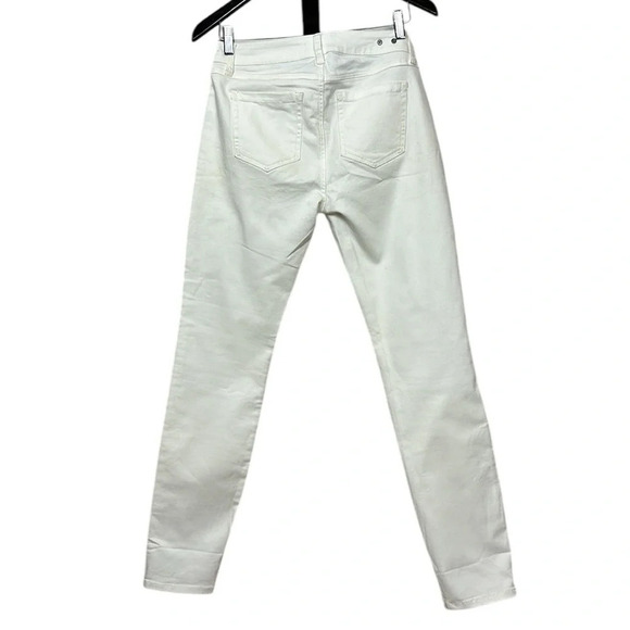 NWOT Cabi Slimmie ivory skinny/boyfriend jeans classic 5 pocket design - Picture 3 of 13